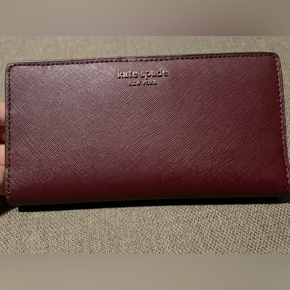 Kate Spade Bi-fold wallet - Picture 1 of 5